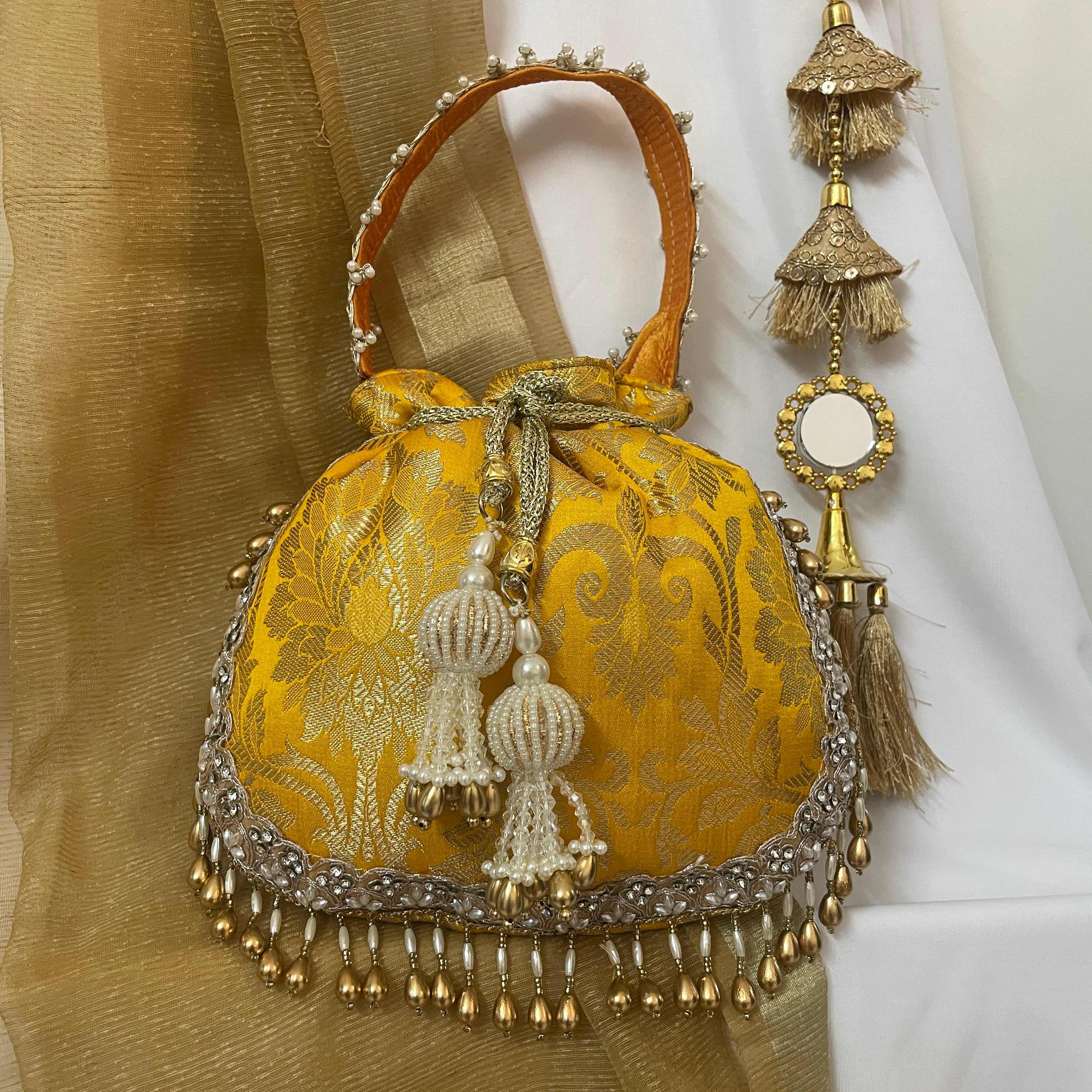 Virasat Golden Aura