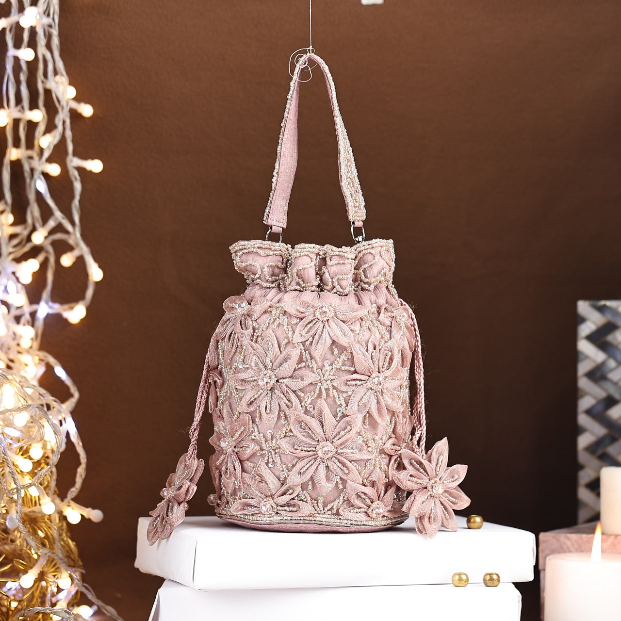Royale Bloom Potli Lilac