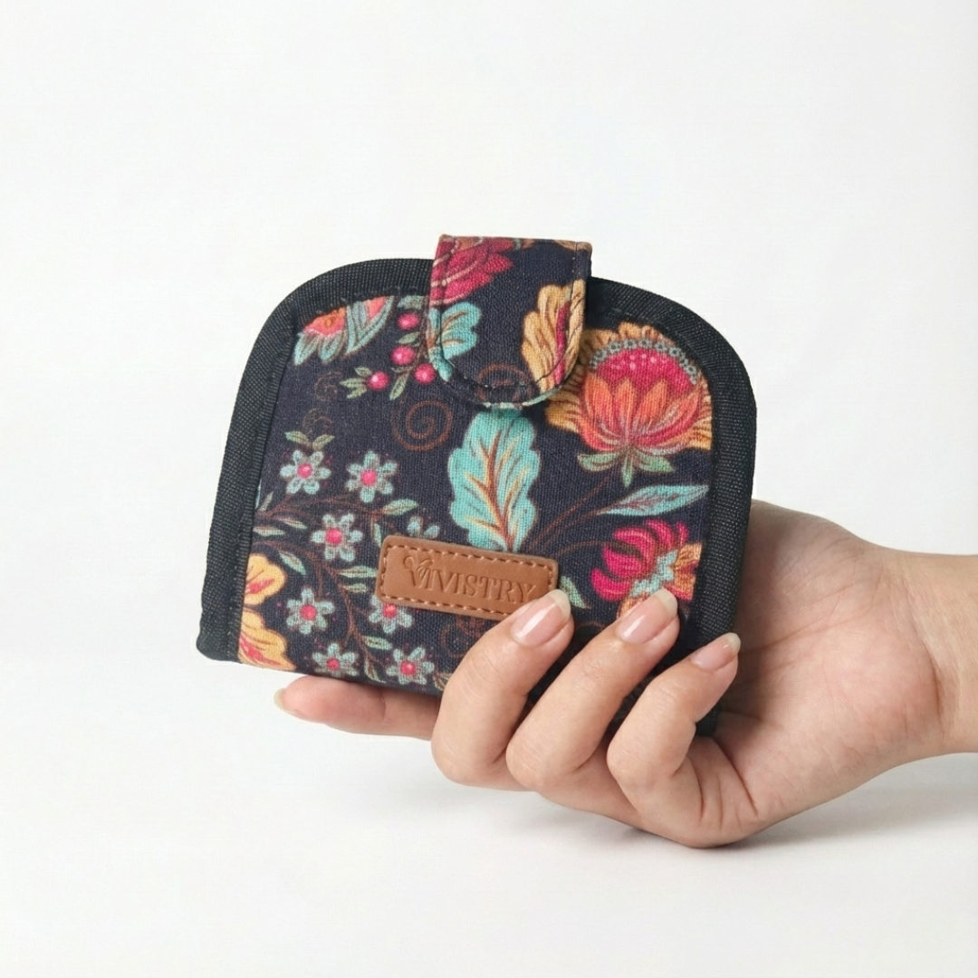 Women Handmade Canvas Compact Foldable Wallet - Noir Botanica