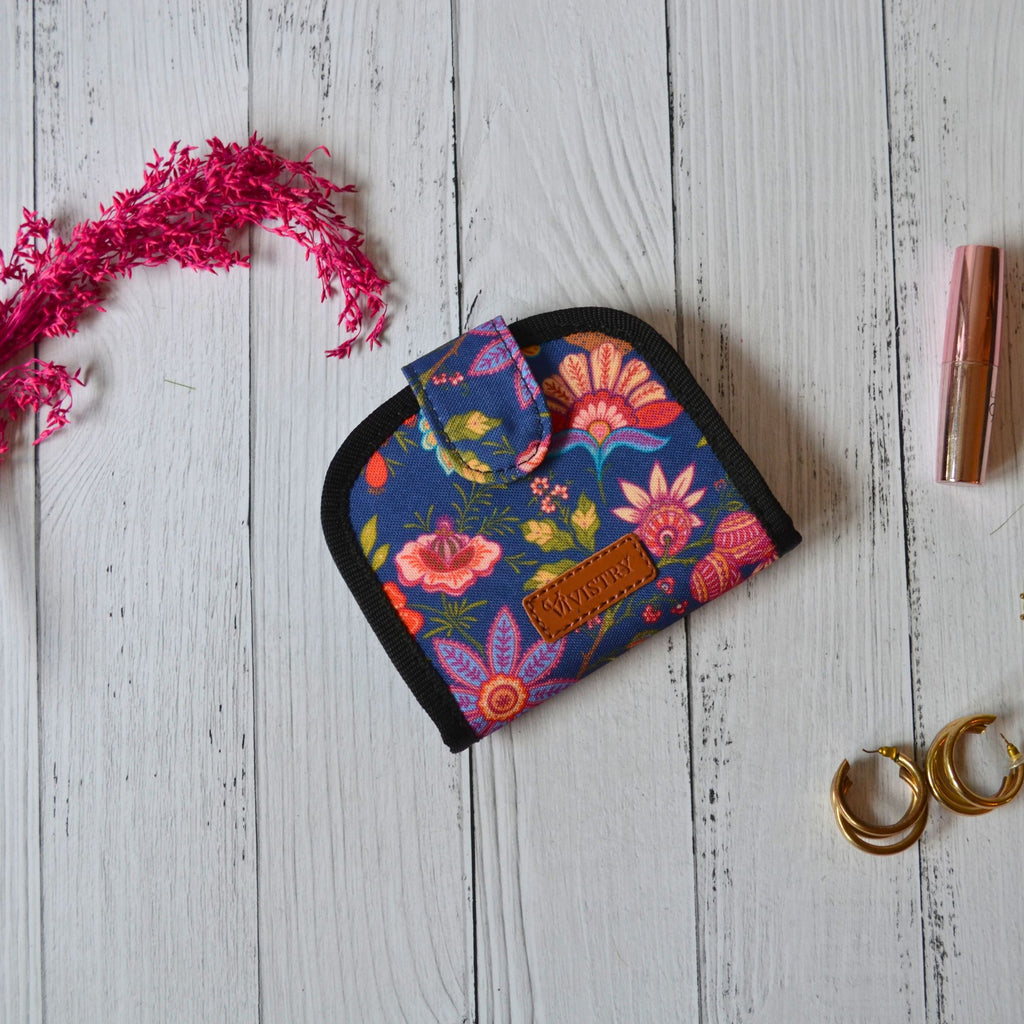 Vera Bella Bitsy Utility Pouch - Vivistry