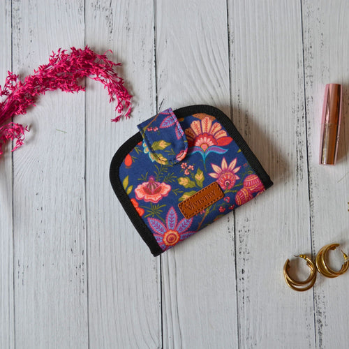 Vera Bella Bitsy Utility Pouch - Vivistry