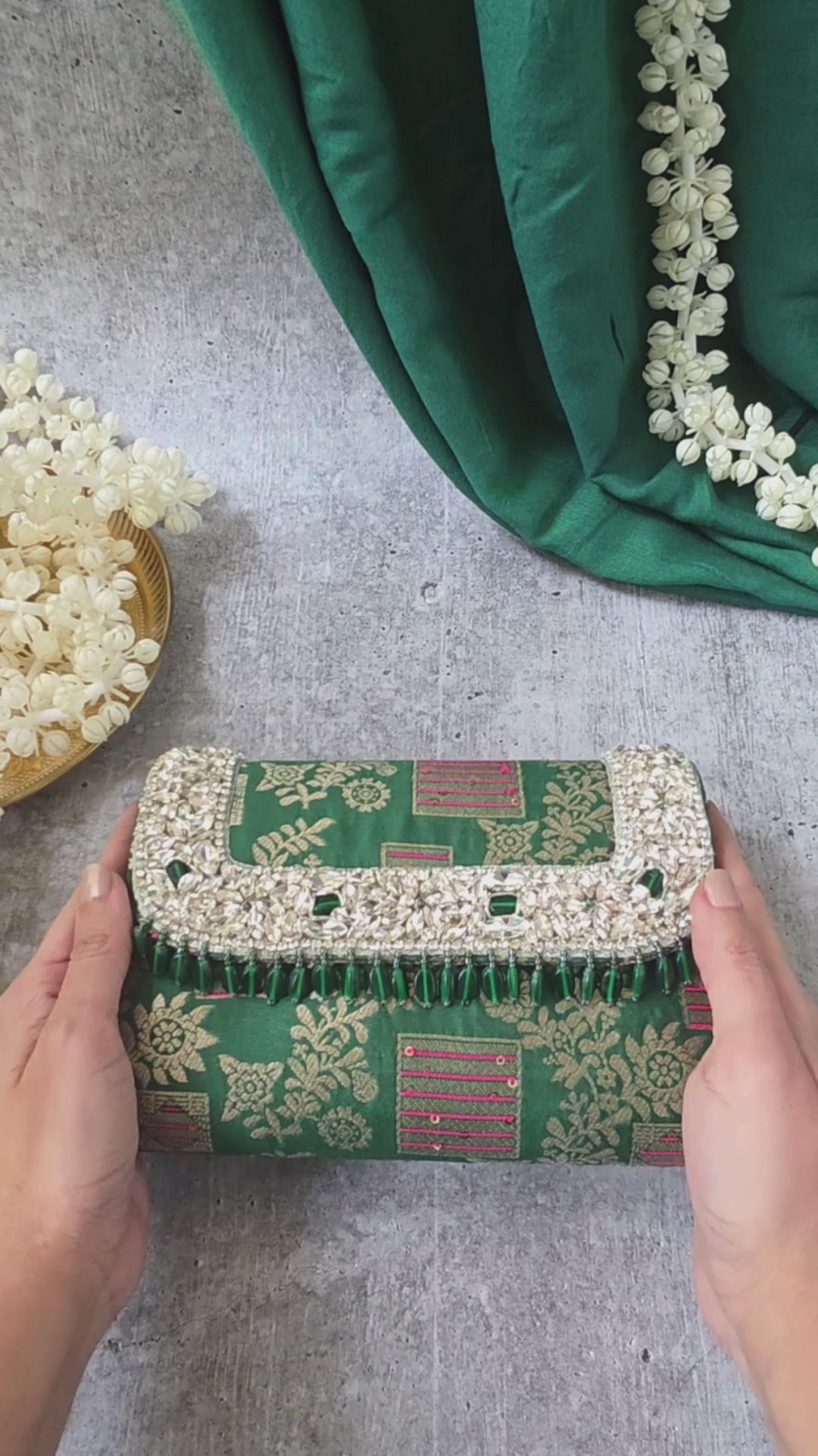 Crystal beaded clutch bag-green - Vivistry